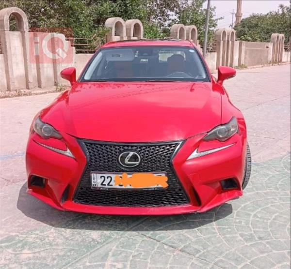 Lexus for sale in Iraq